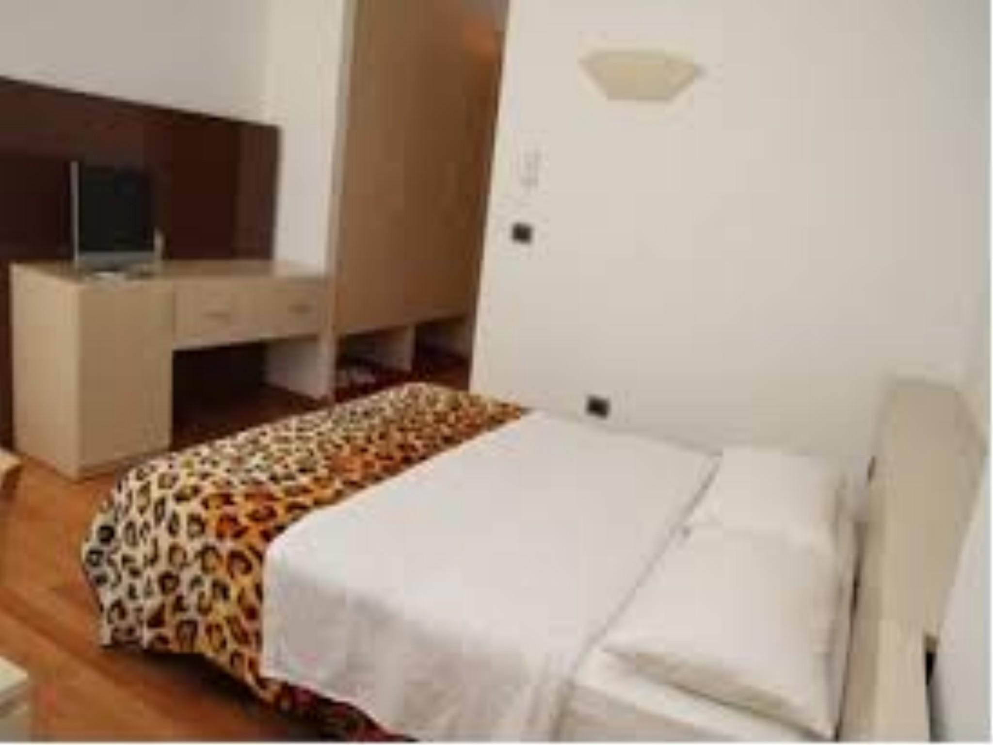 Hotel Bermon Tiran Dış mekan fotoğraf