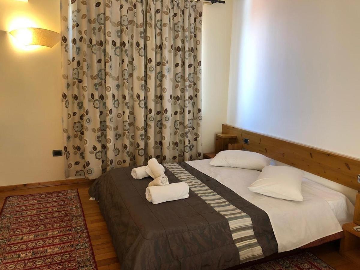 Hotel Bermon Tiran Dış mekan fotoğraf